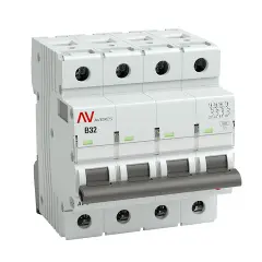 mcb10_4_32b_av_1.jpg