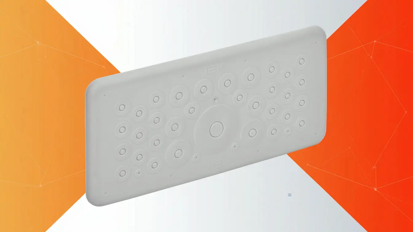 Новый мембранный кабельный  ввод IEK - 37 отверстий для ввода кабеля и труб в электротехнический щит