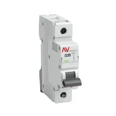 mcb6_1_20d_av_1.jpg