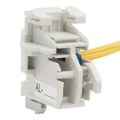 mccb_1r_al_tr_av_1.jpg