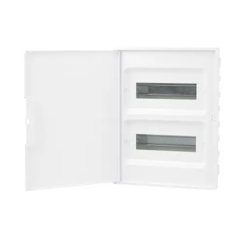 щиток_24_мод_встраиваемый_frame__белый__с_белой_дверцей__с_4_шинами_pen__2шт_на_8_отв__и_2шт_на_6_отв__3.jpg